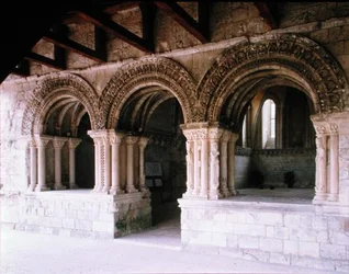 Triple Archway Leading to the Chapterhouse, 1157-1211